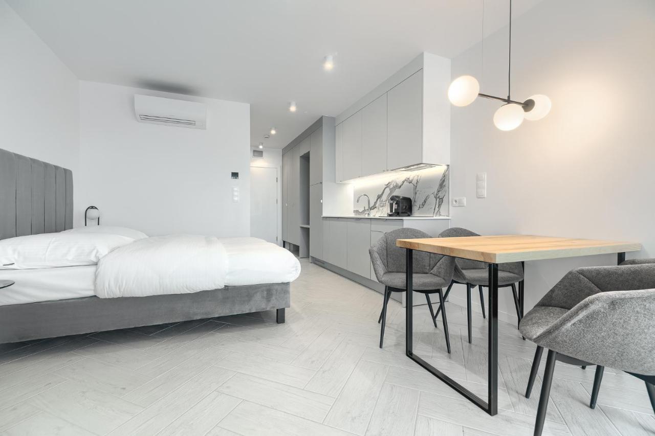 Sea & Lake - City Apartments ميلنو المظهر الخارجي الصورة